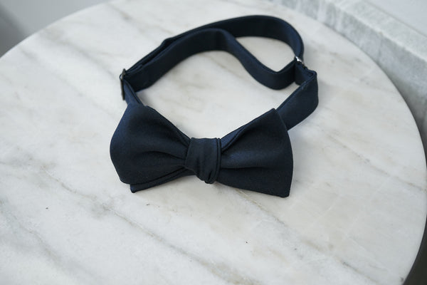 Escorial Dark Navy Mohair Bow Tie (last piece)