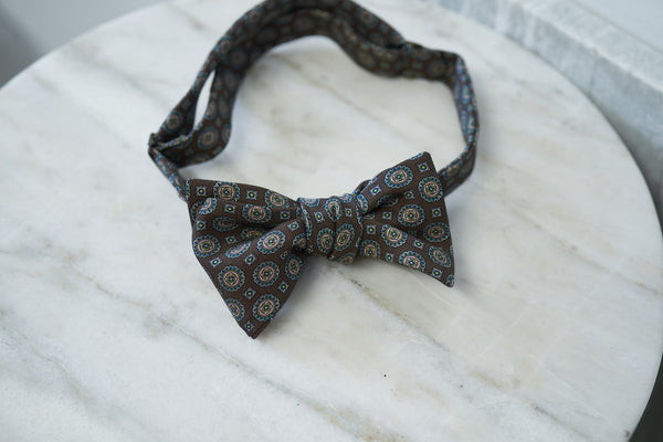 Brown-Pink Medallions Bow Tie (last piece)