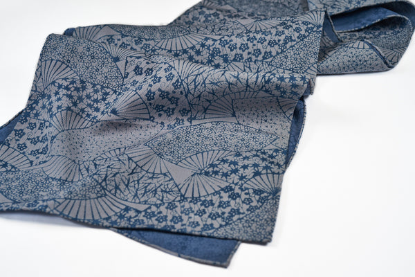 Scarf: Blue Large Fans