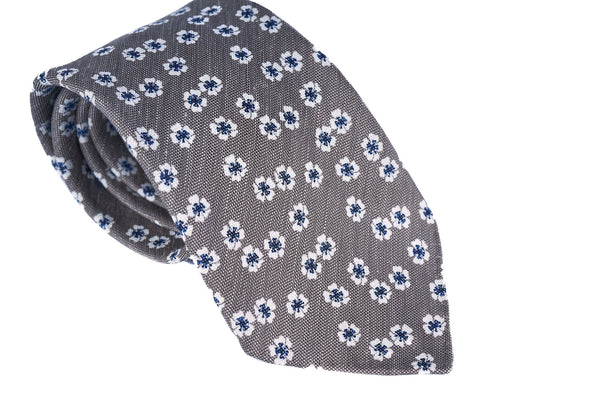 Grey-White Flowers Silk Linen