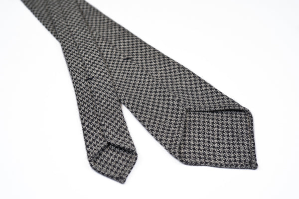 Black-White Melange Houndstooth